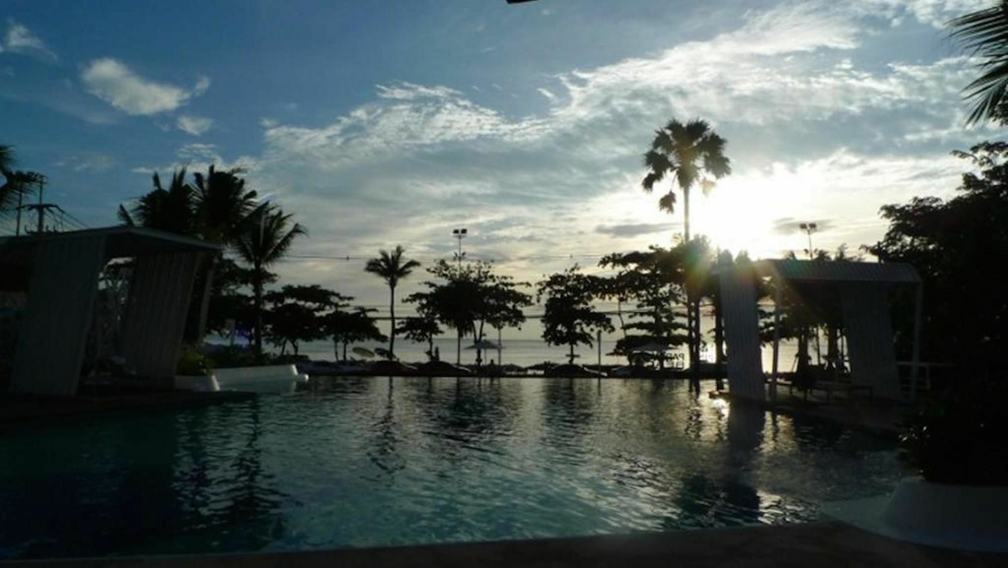 The Ralaxing Room At Lumpini Park Beach Jomtien Condominium. Exteriör bild